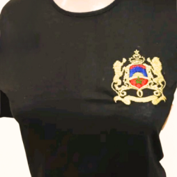 T-shirt Noir avec Broderie de l’Emblème du Maroc 