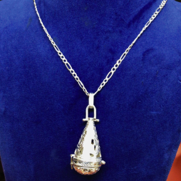 Collier en Argent avec Pendentif Encensoir – Artisanat Marocain