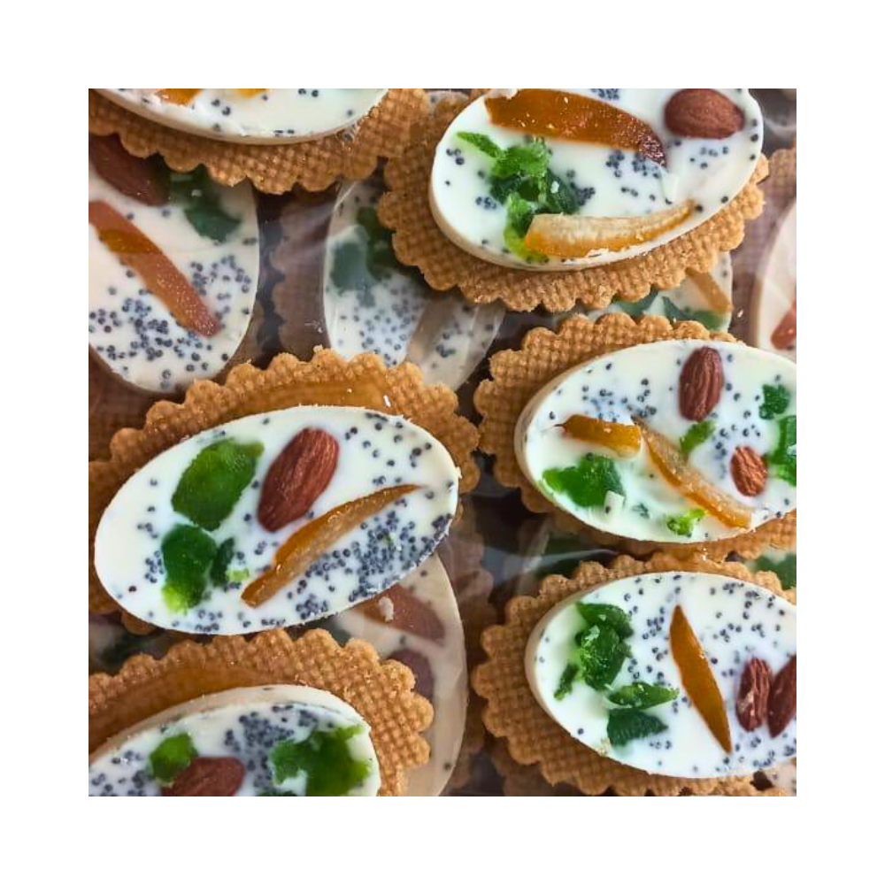 Biscuits Gaufrettes au Chocolat Blanc, Fruits Confits et Graines de Pavot