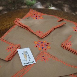 Couvre-plateau en Broderie "Tirz el Hesab"