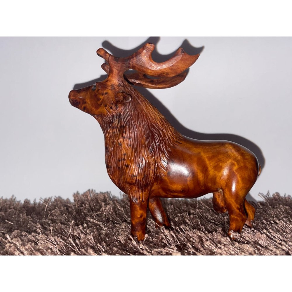 Statue de cerf, sculpture moderne, sculpture animale en bois.cadeau pour noél