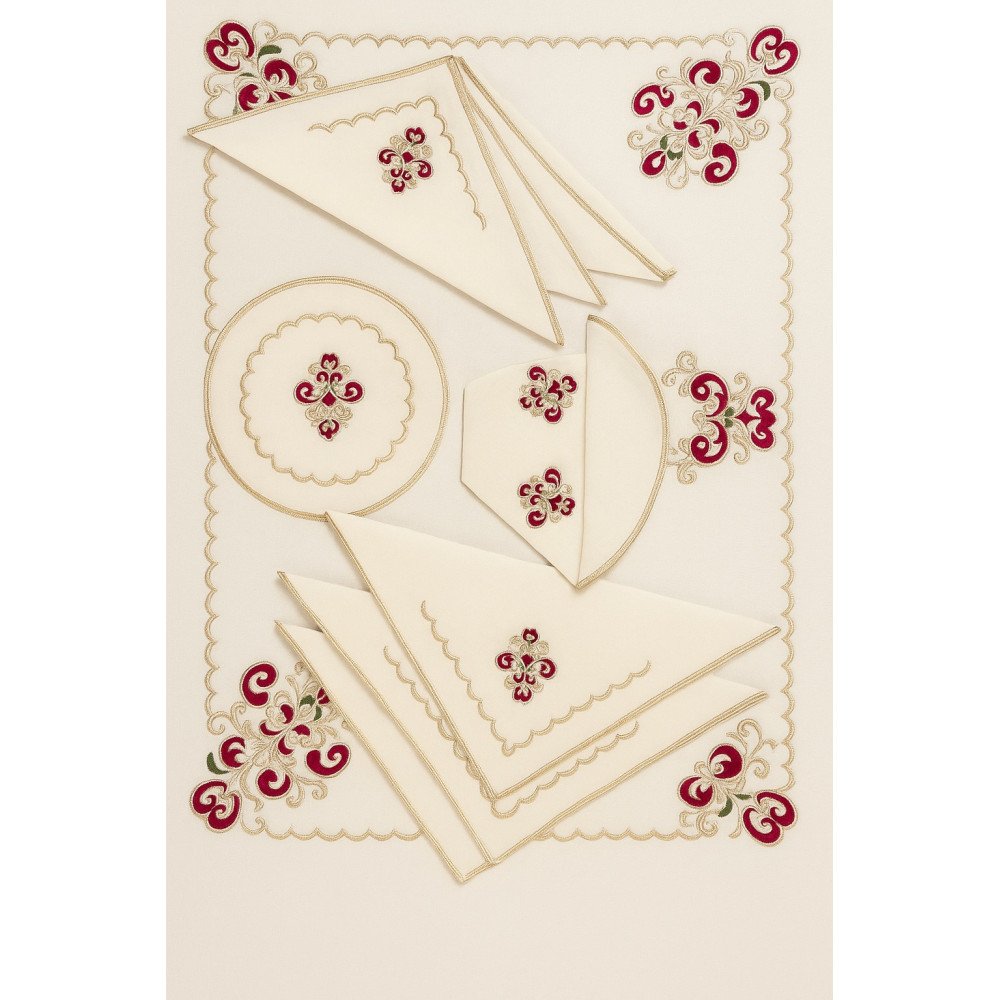 Service de table artisanal brodé