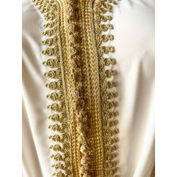  Jellaba Blanche en Satin Brodé Élégance Pure et Finitions Dorées