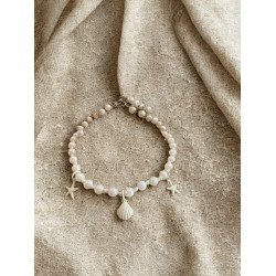 Collier en perles et coquillage